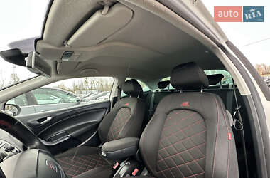 Хэтчбек SEAT Ibiza 2011 в 