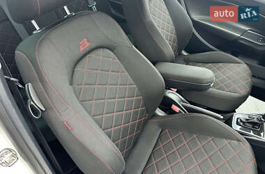 Хэтчбек SEAT Ibiza 2011 в 