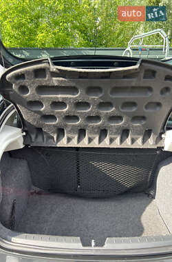 Хэтчбек SEAT Ibiza 2010 в 