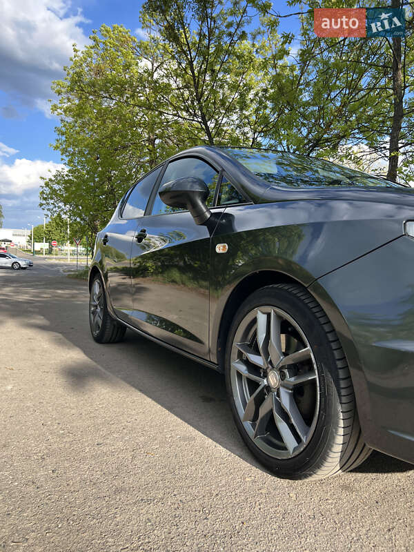 Хетчбек SEAT Ibiza 2010 в Ковелі