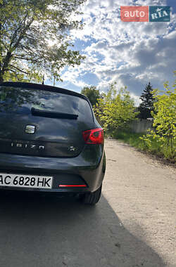 Хэтчбек SEAT Ibiza 2010 в 