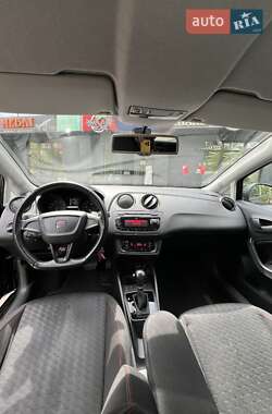Хэтчбек SEAT Ibiza 2010 в 