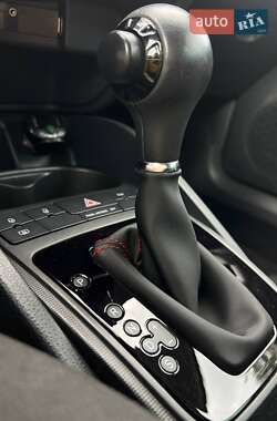 Хэтчбек SEAT Ibiza 2010 в 