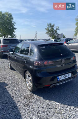 Хэтчбек SEAT Ibiza 2008 в 