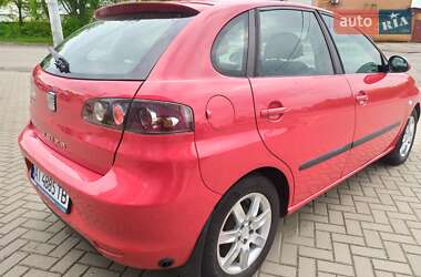 Хетчбек SEAT Ibiza 2006 в 
