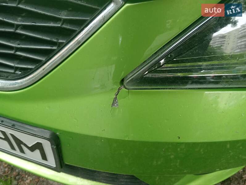 Хетчбек SEAT Ibiza 2013 в Києві