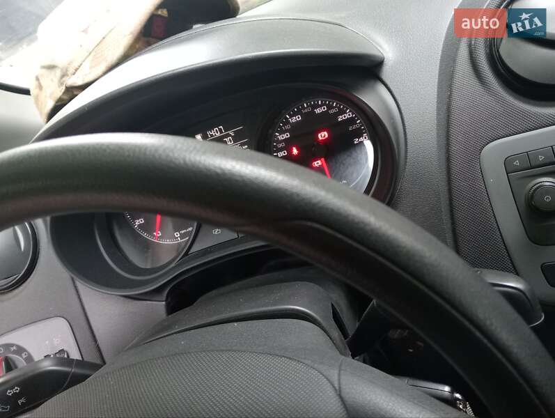 Хетчбек SEAT Ibiza 2013 в Києві