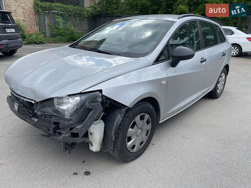 Хетчбек SEAT Ibiza 2014 в 