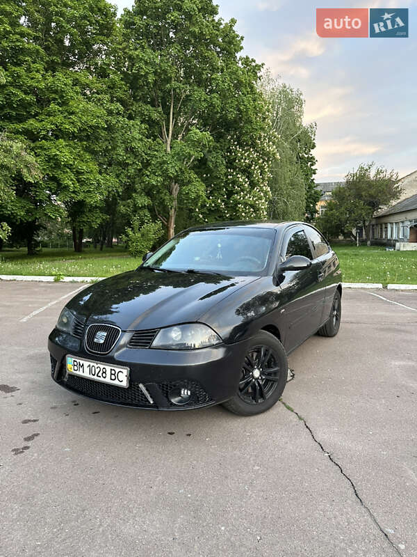 Хэтчбек SEAT Ibiza 2008 в 
