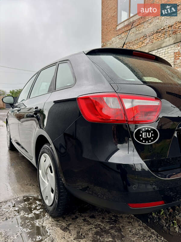 Универсал SEAT Ibiza 2011 в Луцке