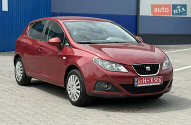 Хэтчбек SEAT Ibiza 2011 в 