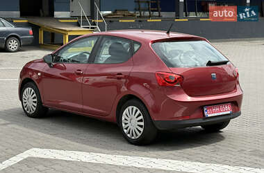 Хэтчбек SEAT Ibiza 2011 в 