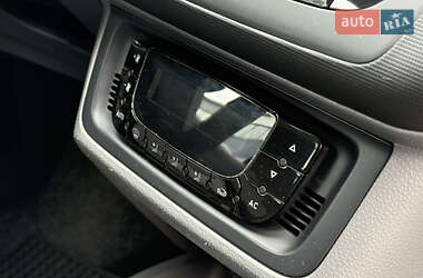Хэтчбек SEAT Ibiza 2011 в 
