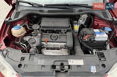 Хэтчбек SEAT Ibiza 2011 в 