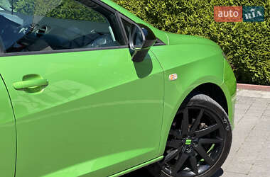 Хэтчбек SEAT Ibiza 2012 в 