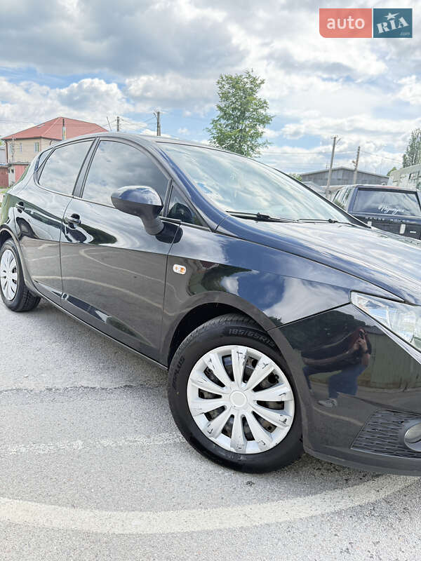 Хэтчбек SEAT Ibiza 2009 в Житомире