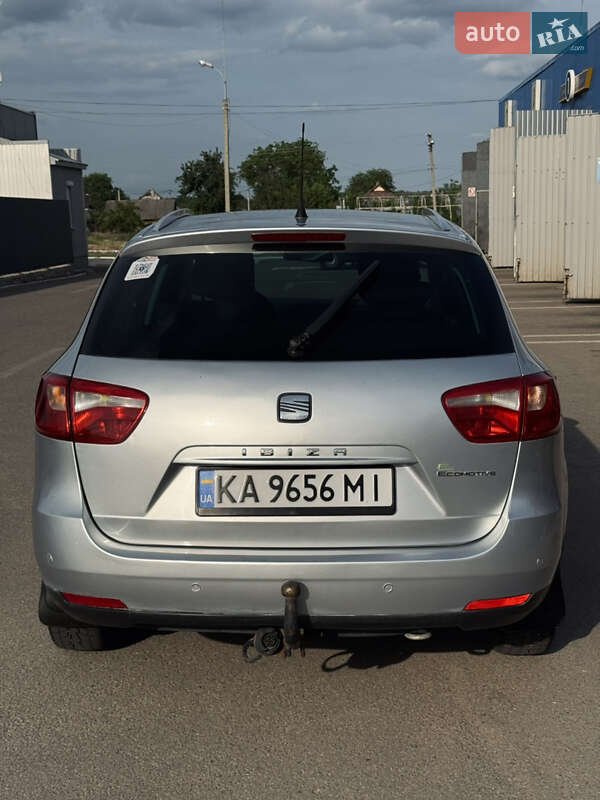 Хэтчбек SEAT Ibiza 2011 в Каменке