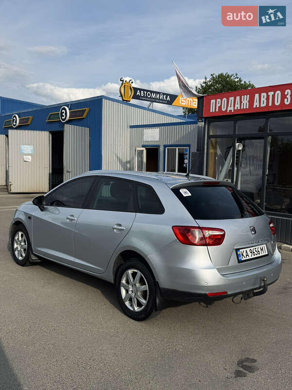 Хэтчбек SEAT Ibiza 2011 в Каменке