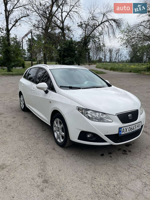 Універсал SEAT Ibiza 2011 в Слобожанському