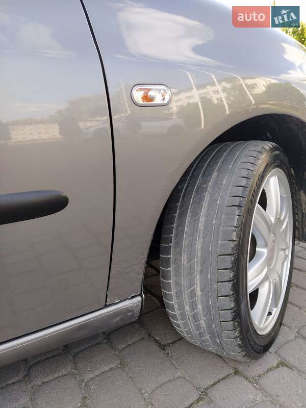 Хэтчбек SEAT Ibiza 2004 в Львове фото 32 Хэтчбек SEAT Ibiza 2004 в Львове