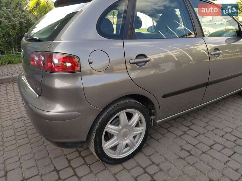Хэтчбек SEAT Ibiza 2004 в Львове фото 9 Хэтчбек SEAT Ibiza 2004 в Львове