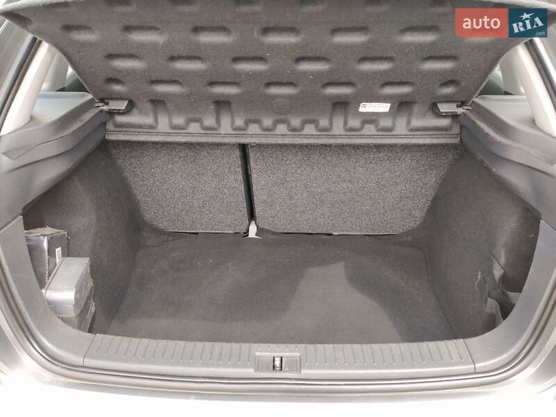 Хэтчбек SEAT Ibiza 2004 в Львове фото 83 Хэтчбек SEAT Ibiza 2004 в Львове