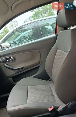 Хэтчбек SEAT Ibiza 2005 в 