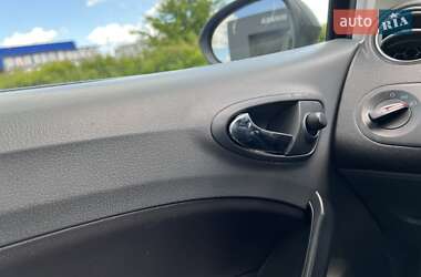 Хетчбек SEAT Ibiza 2008 в 