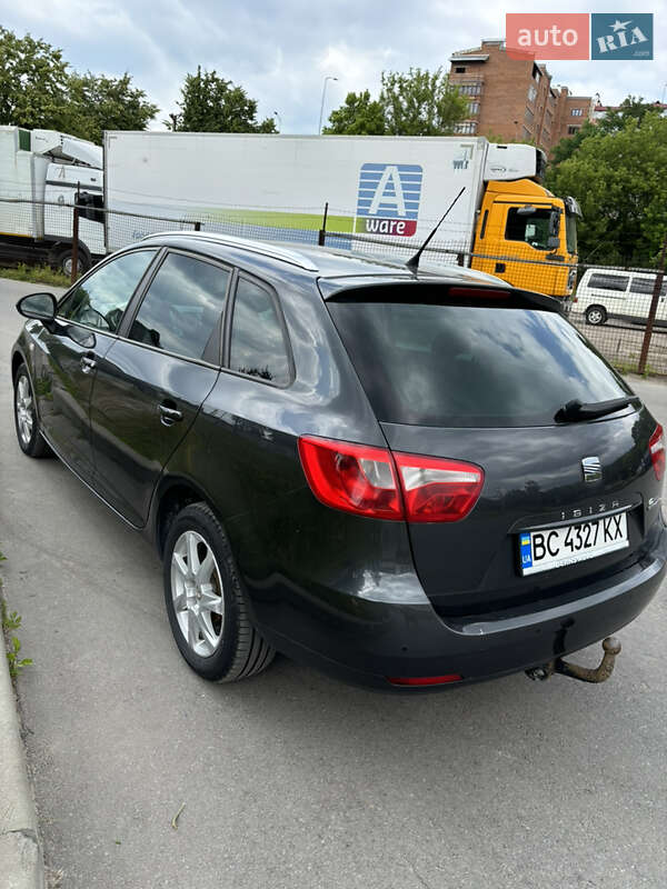 Хэтчбек SEAT Ibiza 2011 в Львове