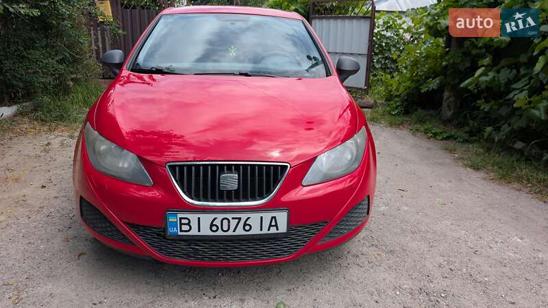 Хетчбек SEAT Ibiza 2011 в Полтаві