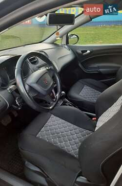 Хетчбек SEAT Ibiza 2010 в 