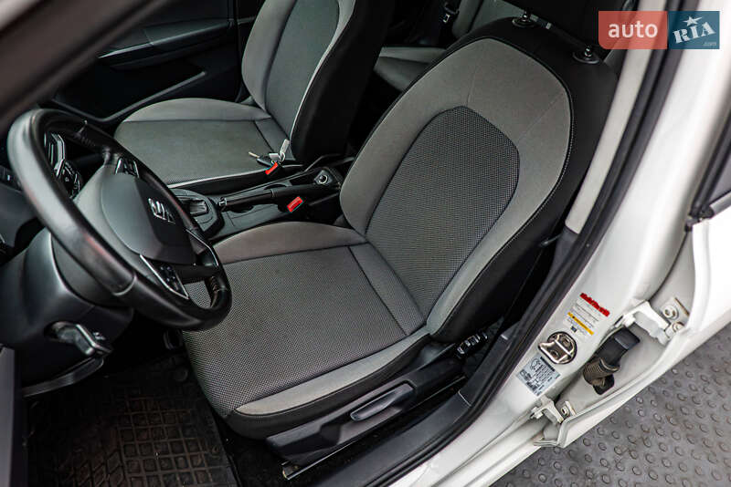 Хэтчбек SEAT Ibiza 2021 в Киеве