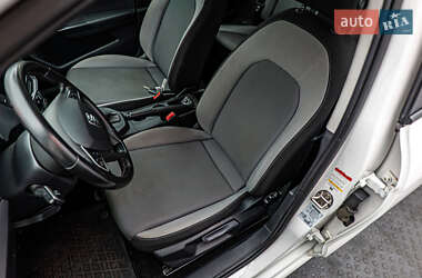 Хэтчбек SEAT Ibiza 2021 в 