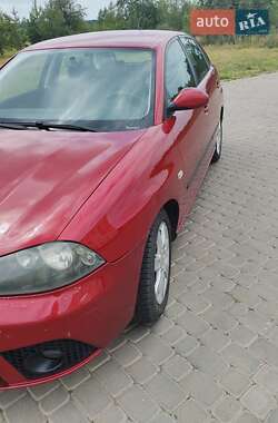 Хэтчбек SEAT Ibiza 2006 в Теплике