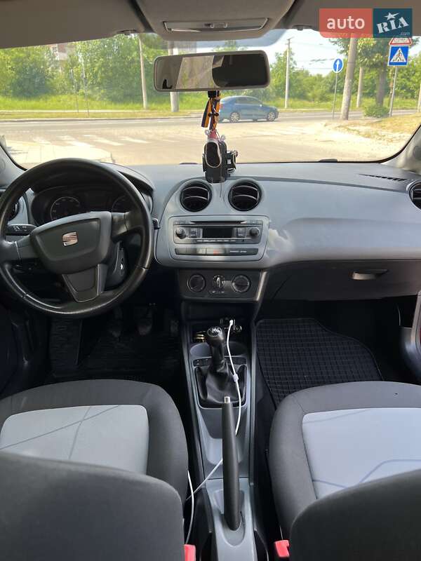 Хетчбек SEAT Ibiza 2013 в Львові