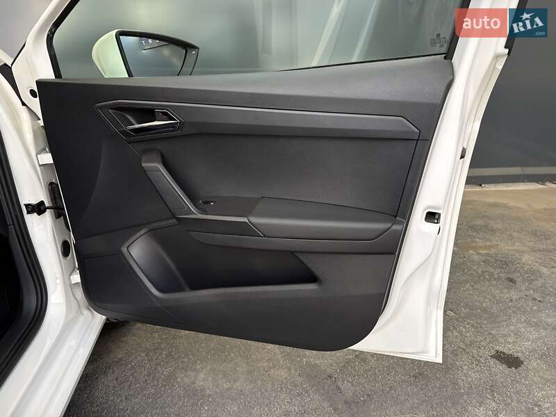 Хэтчбек SEAT Ibiza 2021 в Киеве