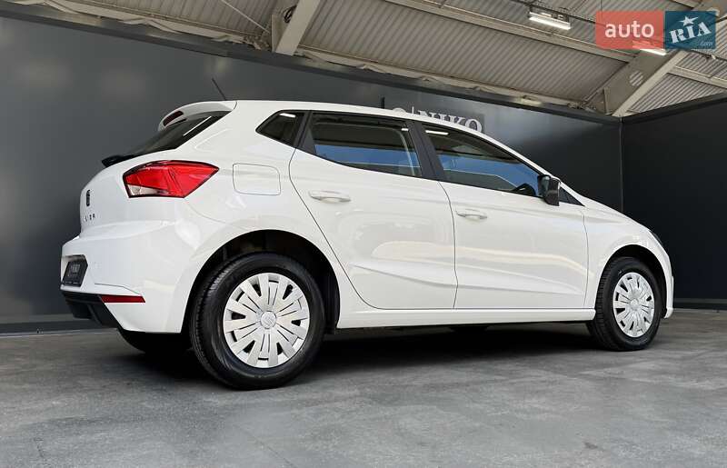 Хэтчбек SEAT Ibiza 2021 в Киеве