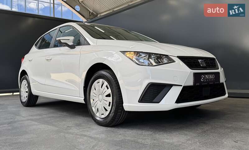 Хэтчбек SEAT Ibiza 2021 в Киеве