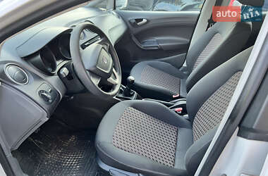 Хэтчбек SEAT Ibiza 2010 в 
