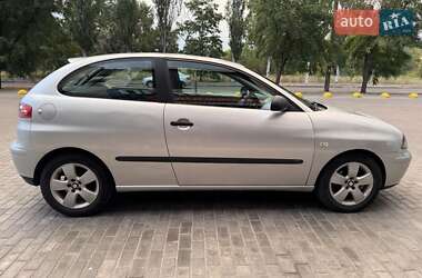 Хетчбек SEAT Ibiza 2002 в Кам'янському