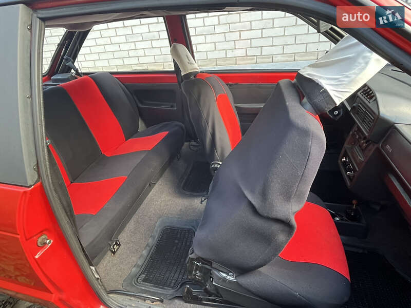 Хэтчбек SEAT Ibiza 1990 в Звягеле