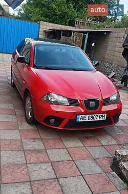 Хэтчбек SEAT Ibiza 2006 в Каменском