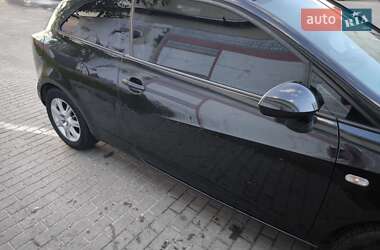 Хетчбек SEAT Ibiza 2010 в 