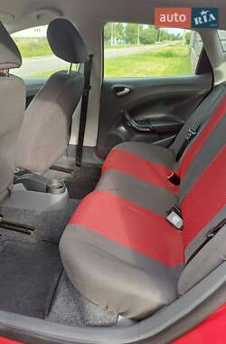 Хетчбек SEAT Ibiza 2010 в 