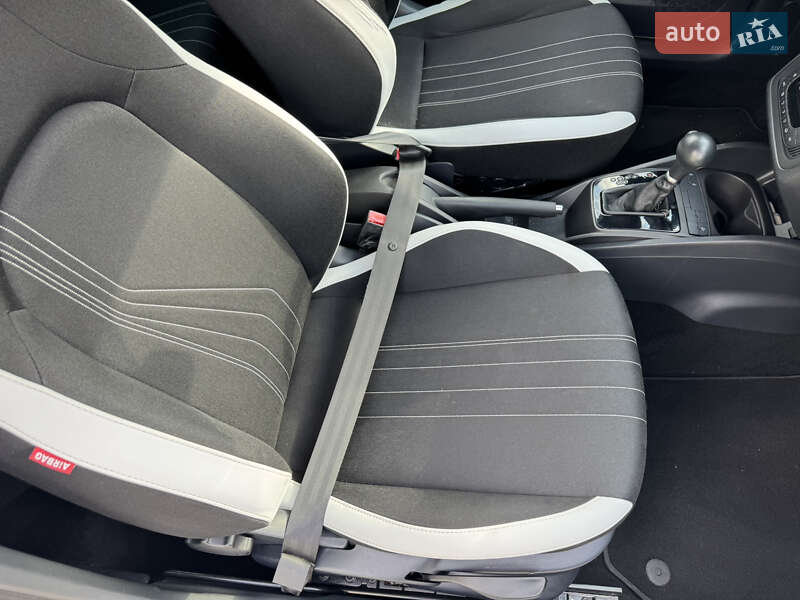 Хэтчбек SEAT Ibiza 2013 в Луцке