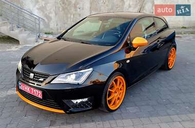Хэтчбек SEAT Ibiza 2012 в 