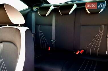 Хэтчбек SEAT Ibiza 2012 в 