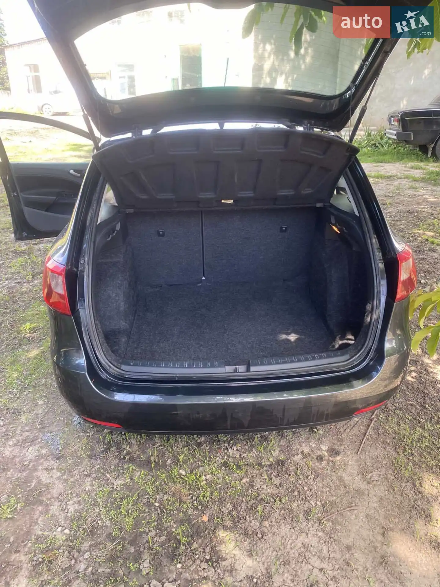 2011 SEAT Ibiza - мініатюра 6