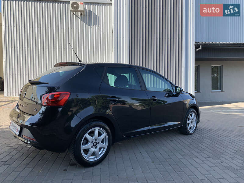 Хетчбек SEAT Ibiza 2010 в Рівному