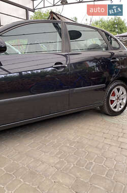 Хэтчбек SEAT Ibiza 2005 в 